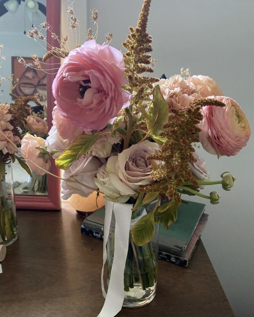table floral arrangements obx wedding flowers